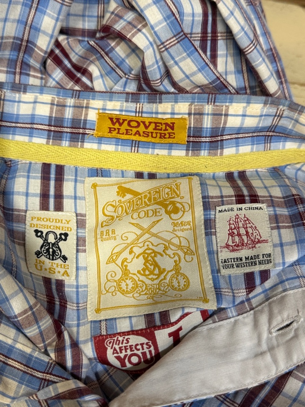 Sovereign Code ‘Thomas’ Button-Down - Picture 7 of 9